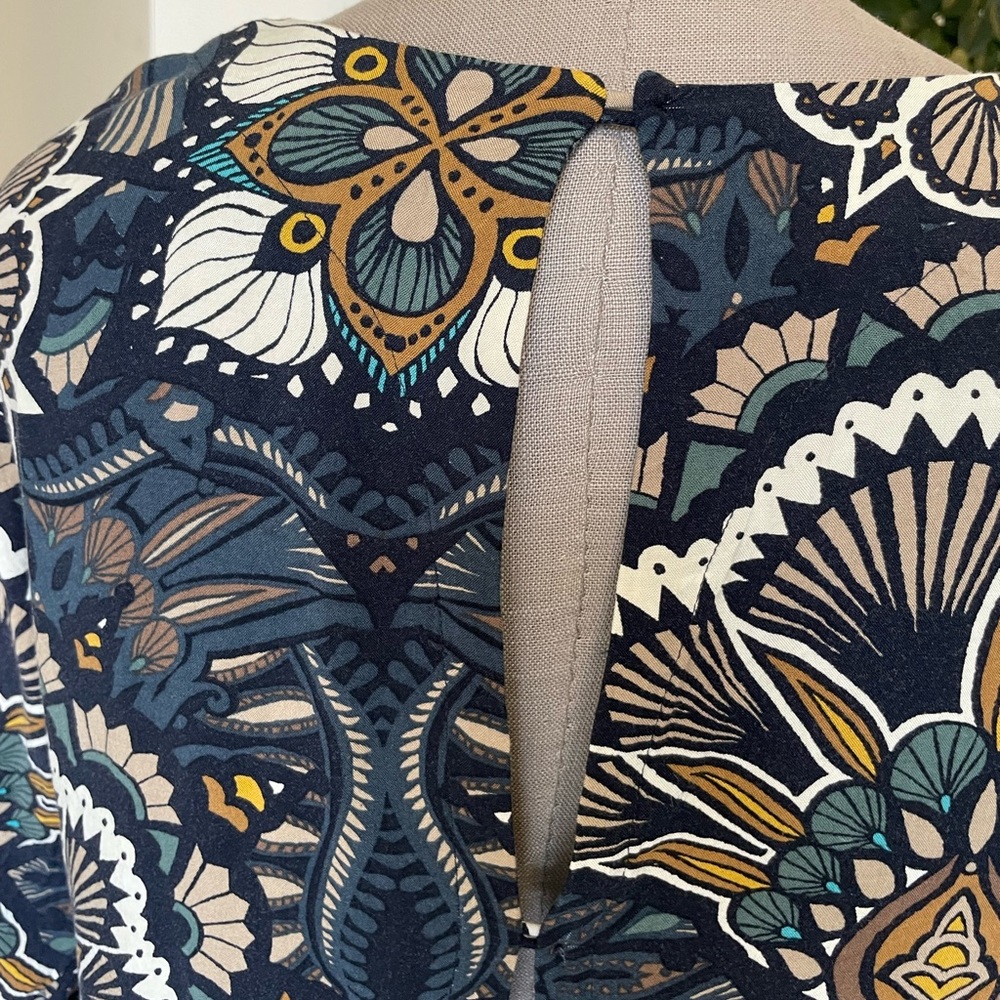 H&M Maxi Pattern Dress - Picture 3 of 9